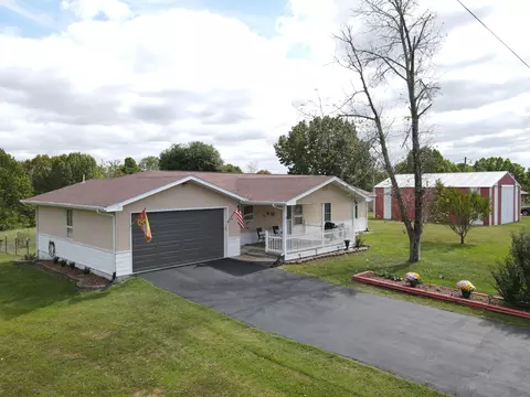 18 Kyle Dr, Lampe, MO 65681 photo 1