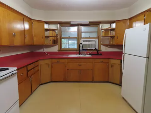 1350 E Central St, Springfield, MO 65802 photo 10