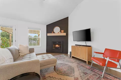 821 E Baracuda Dr, Nixa, MO 65714 photo 6