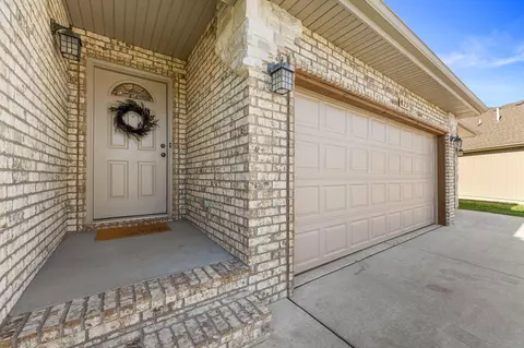 821 E Baracuda Dr, Nixa, MO 65714 photo 3