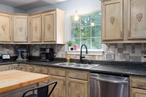 831 Gold Rush Ave, Nixa, MO 65714 photo 15