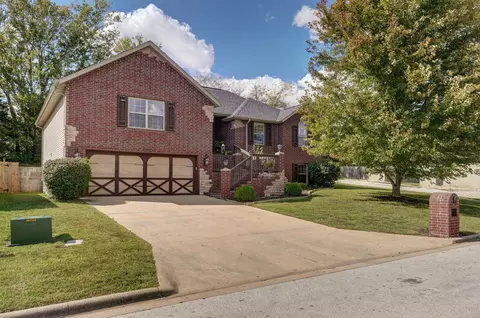 831 Gold Rush Ave, Nixa, MO 65714 photo 2