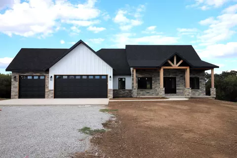 3227 Willloughby Rd, Clever, MO 65631 photo 3