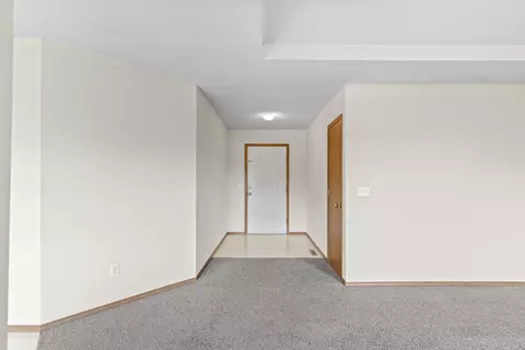 5385 S Aaron Ave, Springfield, MO 65810 photo 4
