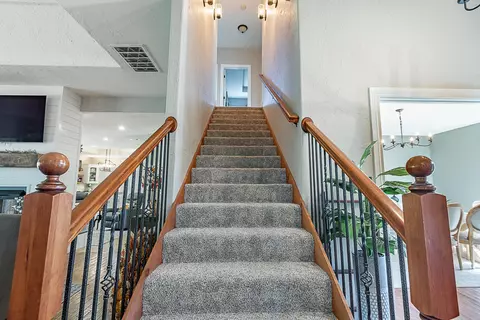 705 W Laverne Dr, Nixa, MO 65714 photo 18
