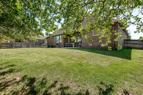 705 W Laverne Dr, Nixa, MO 65714 photo 71