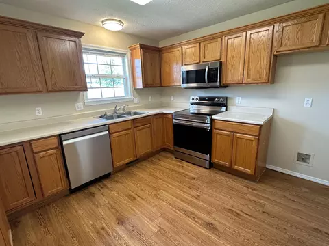 505 Cedar Ln, Willard, MO 65781 photo 3