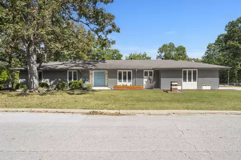 132 Stone Ridge Dr, Branson, MO 65616 photo 2
