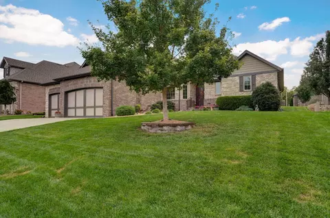 5832 S Middleton Ave, Springfield, MO 65804 photo 3