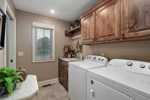 5832 S Middleton Ave, Springfield, MO 65804 photo 13