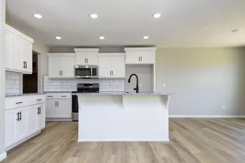 876 E Stone Crest Dr #LOT 63, Nixa, MO 65714 photo 3