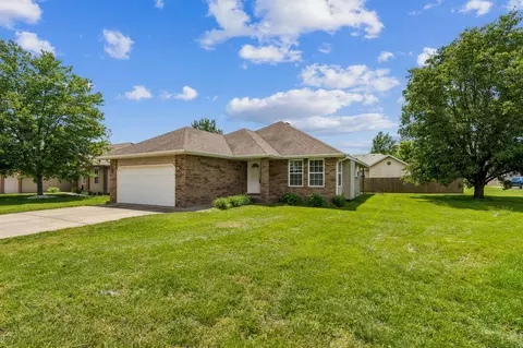 1006 Care Ave, Nixa, MO 65714 photo 4