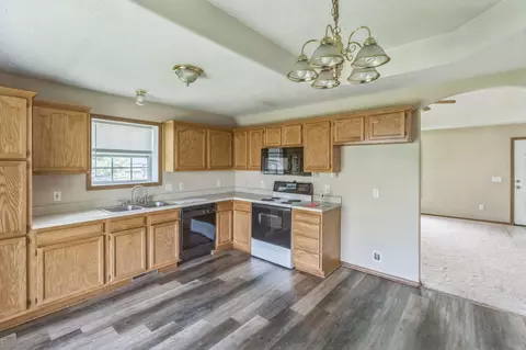 1006 Care Ave, Nixa, MO 65714 photo 9