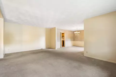 1526 S Devon Rd, Springfield, MO 65809 photo 7