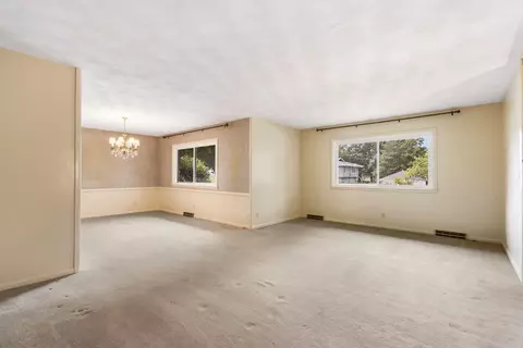 1526 S Devon Rd, Springfield, MO 65809 photo 9