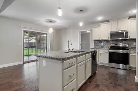 1909 E Maricopa Ave, Ozark, MO 65721 photo 14