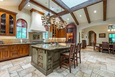 Kitchen - 1000 E Greenbridge Rd, Ozark, MO 65721 photo 1 of 10