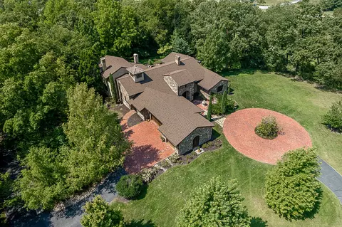 View/Area - 1000 E Greenbridge Rd, Ozark, MO 65721 photo 2 of 14