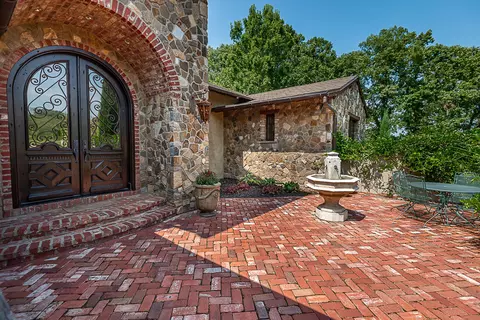 Exterior - 1000 E Greenbridge Rd, Ozark, MO 65721 photo 7 of 24