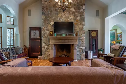Living - 1000 E Greenbridge Rd, Ozark, MO 65721 photo 4 of 7