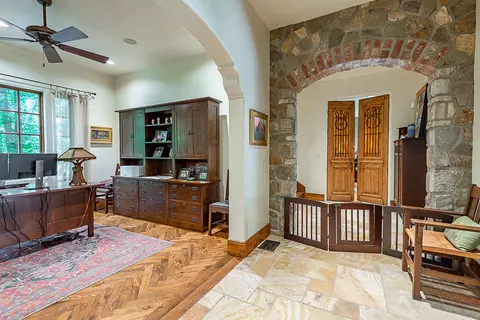 Entry Way - 1000 E Greenbridge Rd, Ozark, MO 65721 photo 9 of 19
