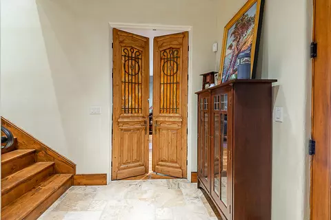 Entry Way - 1000 E Greenbridge Rd, Ozark, MO 65721 photo 11 of 19