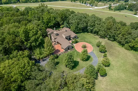View/Area - 1000 E Greenbridge Rd, Ozark, MO 65721 photo 5 of 14