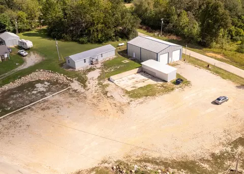 966 Nettleton Ave, Thayer, MO 65791 photo 1