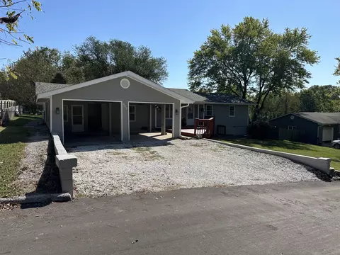 802 S 6th Ave, Ozark, MO 65721 photo 2