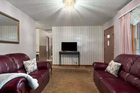 802 S 6th Ave, Ozark, MO 65721 photo 6