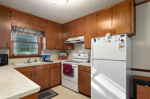 802 S 6th Ave, Ozark, MO 65721 photo 9