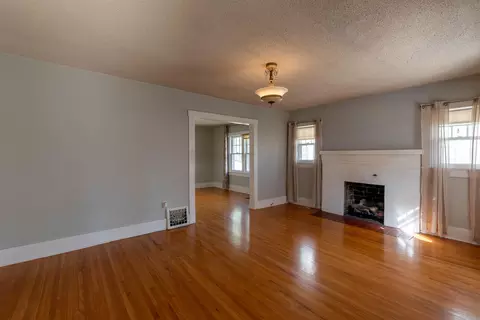 1103 S Roanoke Ave, Springfield, MO 65807 photo 3