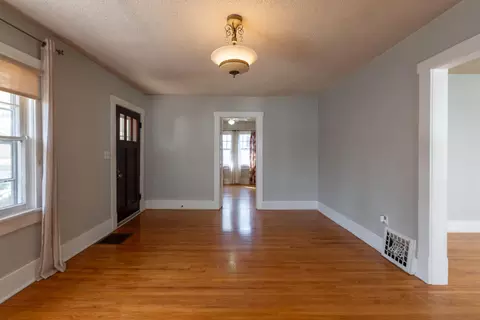 1103 S Roanoke Ave, Springfield, MO 65807 photo 6