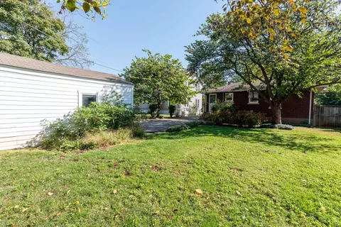 1103 S Roanoke Ave, Springfield, MO 65807 photo 39