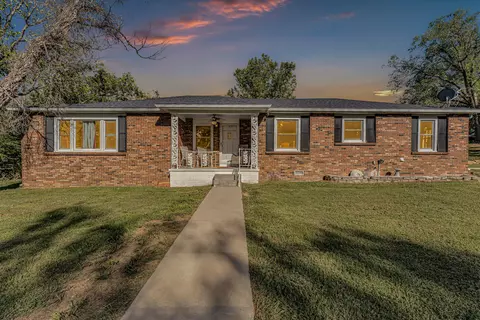 1400 W Oak St, Ozark, MO 65721 photo 1