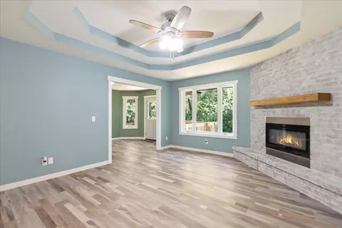 2744 S York Ave, Springfield, MO 65807 photo 9