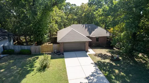 2744 S York Ave, Springfield, MO 65807 photo 2
