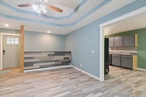 2744 S York Ave, Springfield, MO 65807 photo 10