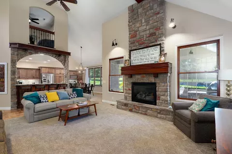 8316 Rolling Hills Dr, Nixa, MO 65714 photo 12