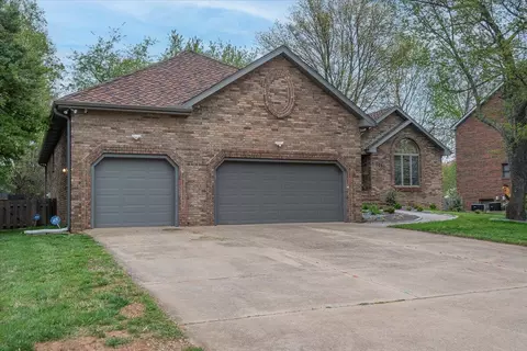 1941 E Lakewood Pl, Springfield, MO 65804 photo 4