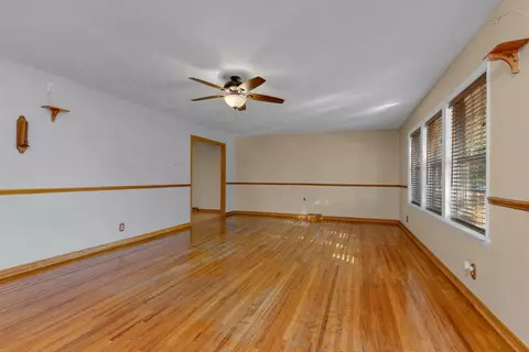 2641 N Oakland Ave, Springfield, MO 65803 photo 9