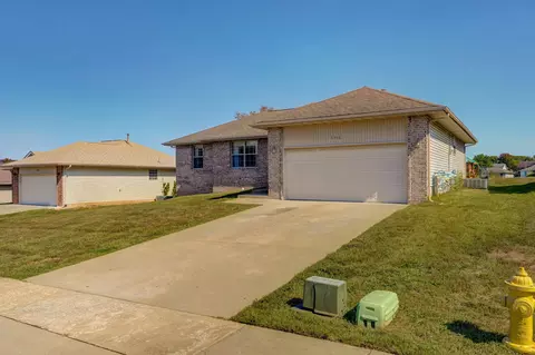 3340 S Barrington Ave, Springfield, MO 65807 photo 3