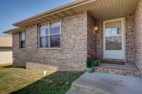 3340 S Barrington Ave, Springfield, MO 65807 photo 4