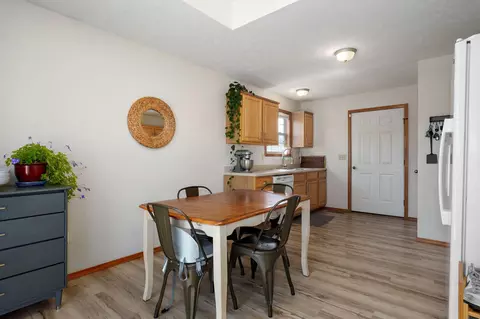 3340 S Barrington Ave, Springfield, MO 65807 photo 9