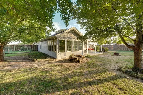206 E Chrysler Ave, Clever, MO 65631 photo 35