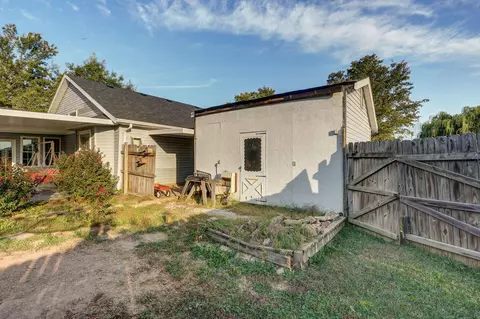 206 E Chrysler Ave, Clever, MO 65631 photo 39