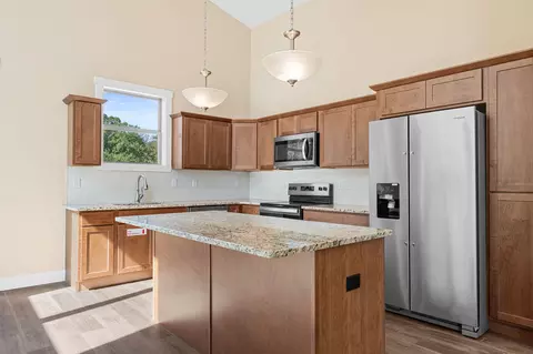 Kitchen - 145 Snapper St, Branson, MO 65616 photo 1 of 4