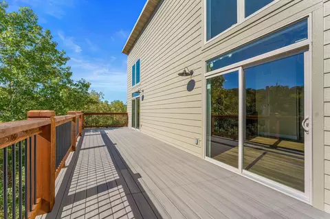 Exterior - 145 Snapper St, Branson, MO 65616 photo 3 of 5