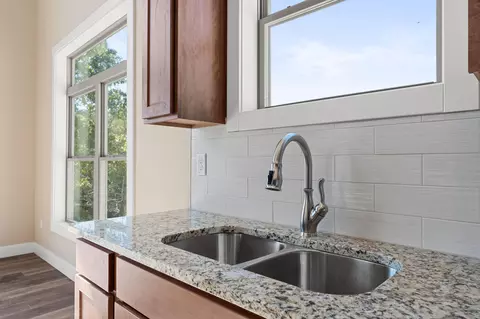 Kitchen - 145 Snapper St, Branson, MO 65616 photo 4 of 4