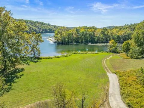 View/Area - 145 Snapper St, Branson, MO 65616 photo 1 of 22